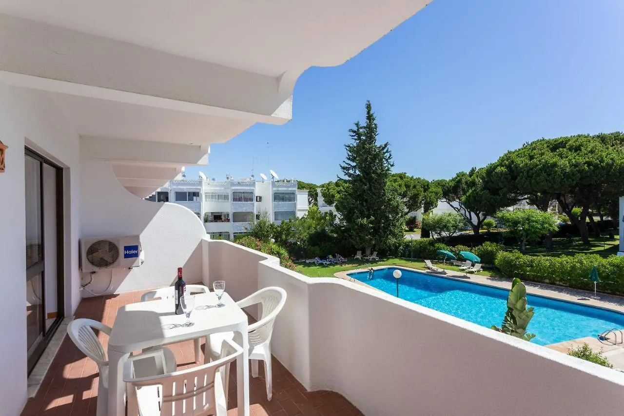 Host Wise - Bright Cozy Flats W Terrace & Pool Appartement Quarteira