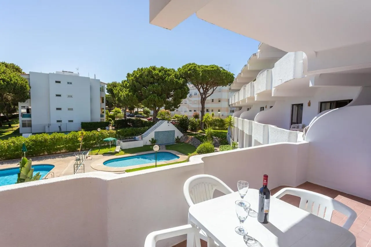 Host Wise - Bright Cozy Flats W Terrace & Pool Apartment Quarteira Portugal